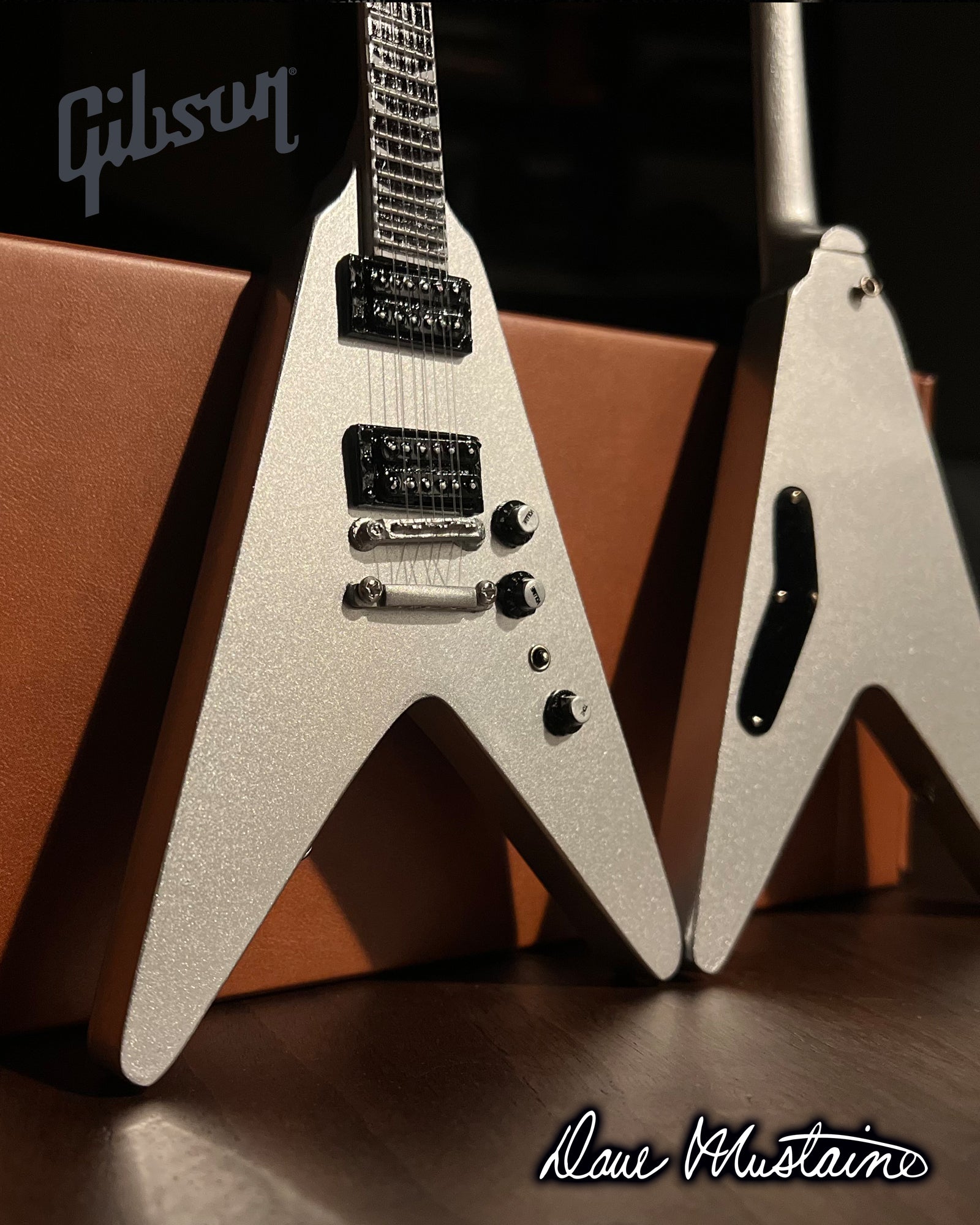 DAVE MUSTAINE GIBSON FLYING V EXP SILVER METALLIC MINI GUITAR MODEL