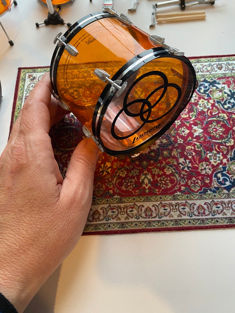 VINTAGE DRUM RUG - MINIATURE FOR 1:4 SCALE DRUM KIT MODELS