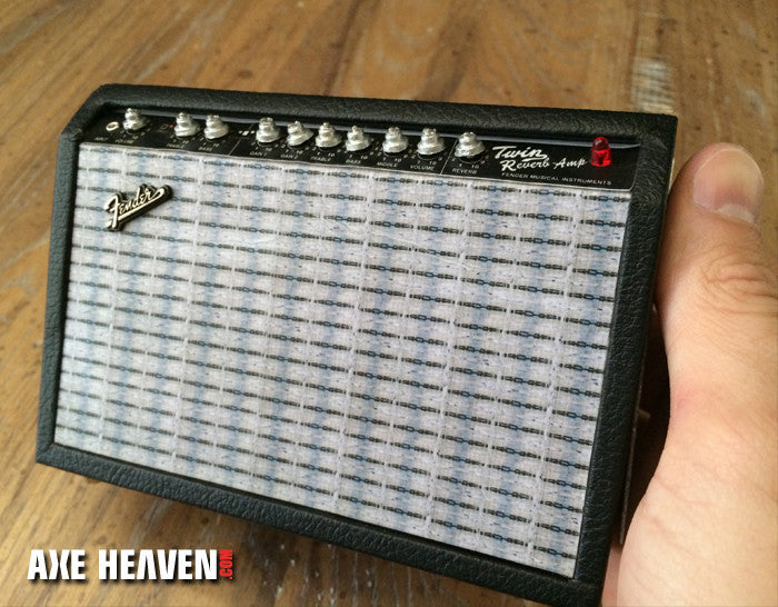 MINIATURE FENDER TWIN-REVERB ORNAMENTAL AMP MODEL - OFFICIALLY LICENSED