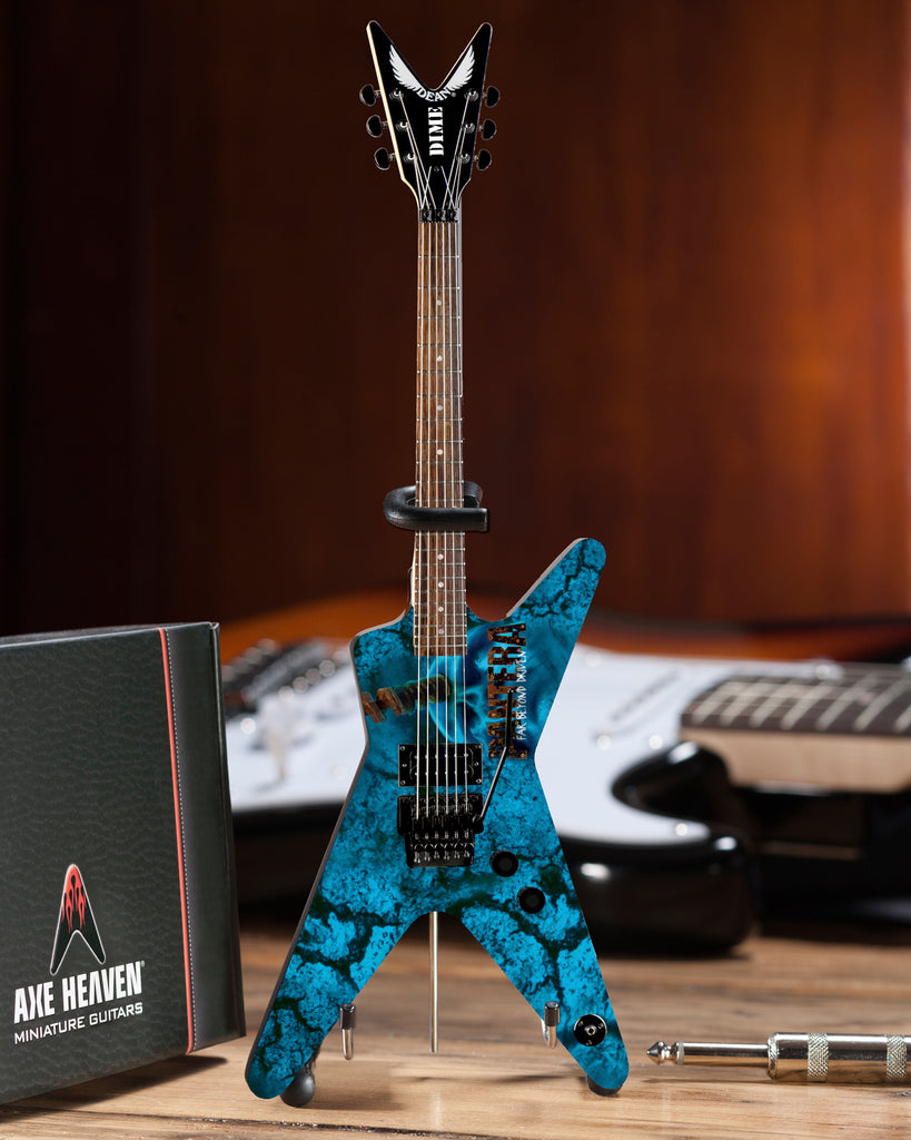 PANTERA - DEAN DIMEBAG - FAR BEYOND DRIVEN - MINI GUITAR