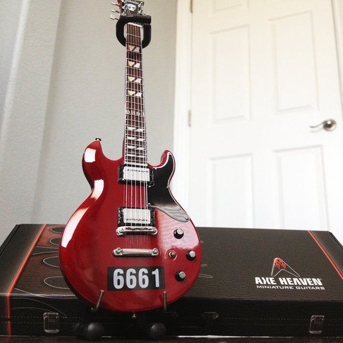 Guitar Flash Custom: A Little Piece Of Heaven - Avenged Sevenfold