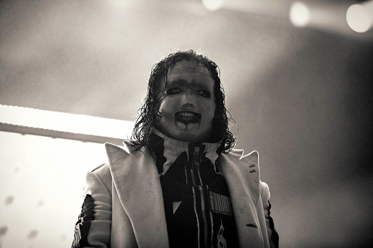 Stream Slipknot Singer Corey Taylor’s Hard-Hitting Halloween 2019 Playlist