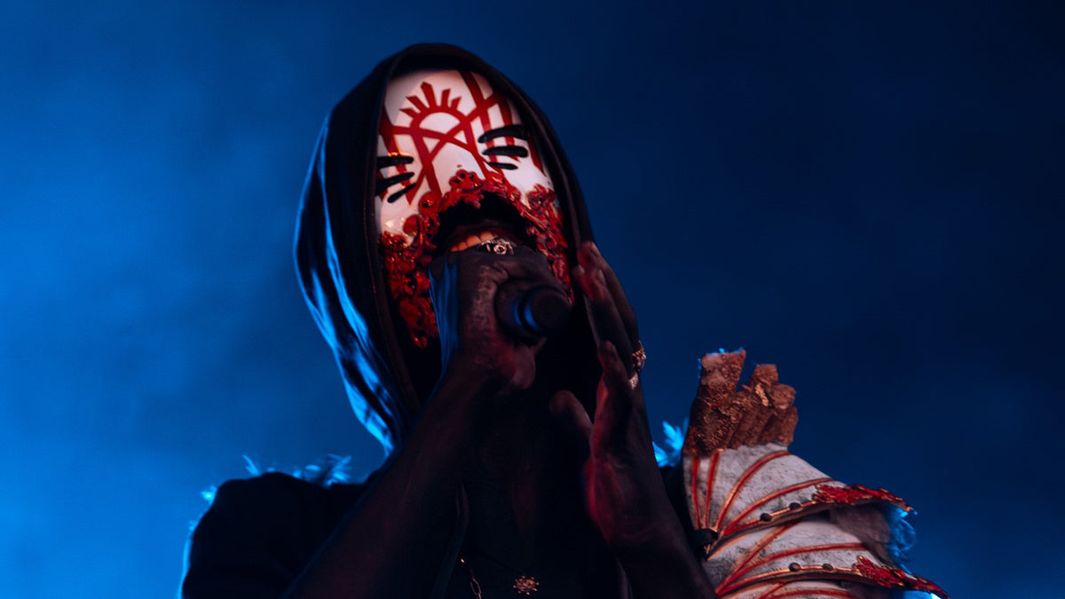 See SLEEP TOKEN play “Take Me Back to Eden” live for first time