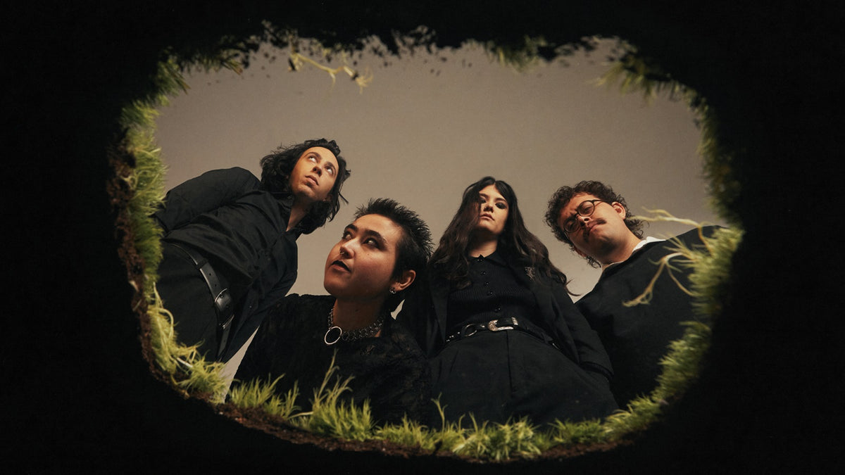 Hear DESTROY BOYS celebrate “nonconformity” with punky new song “Boyfeel”
