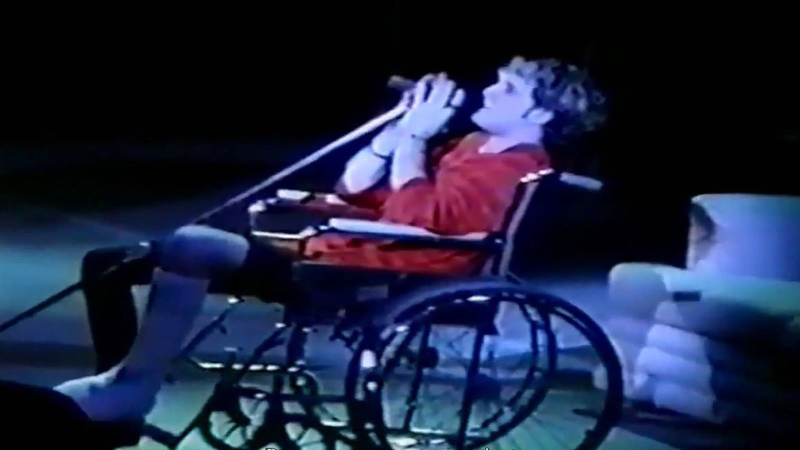 See Layne Staley Sing in Wheelchair at Alice in Chains’ Awesome 1992 Oakland Show