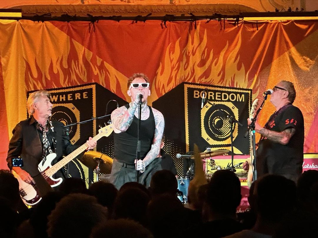 See FRANK CARTER front SEX PISTOLS at London benefit show