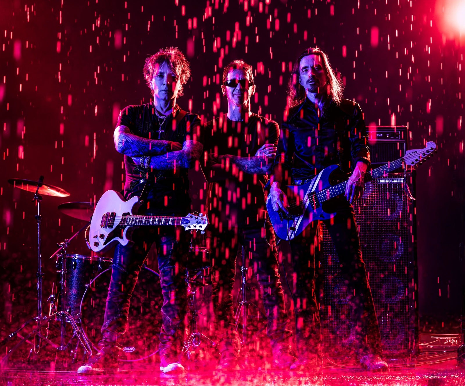 Hear GODSMACK’s SULLY ERNA and EXTREME’s NUNO BETTENCOURT join BILLY MORRISON on “Becoming”