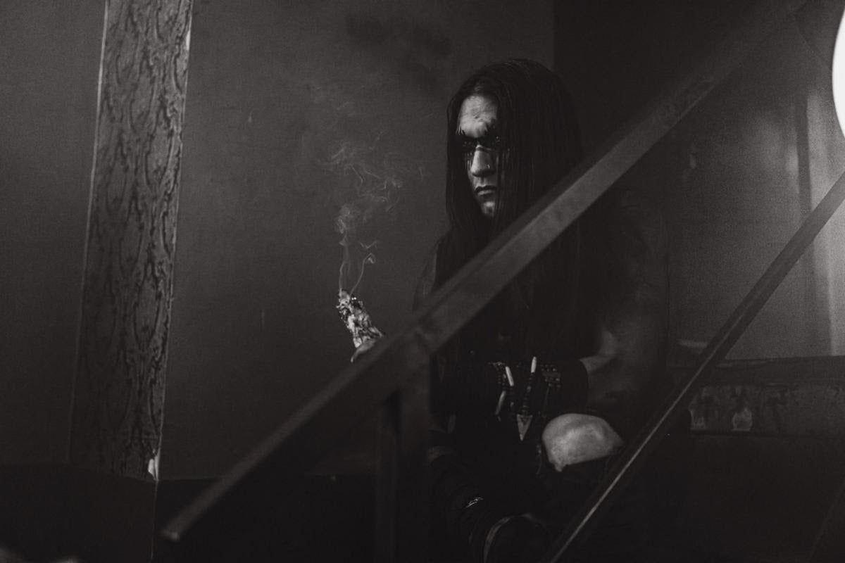 Hear BLACKBRAID’s chaotic new song “Wardrums at Dawn on the Day of My Death”
