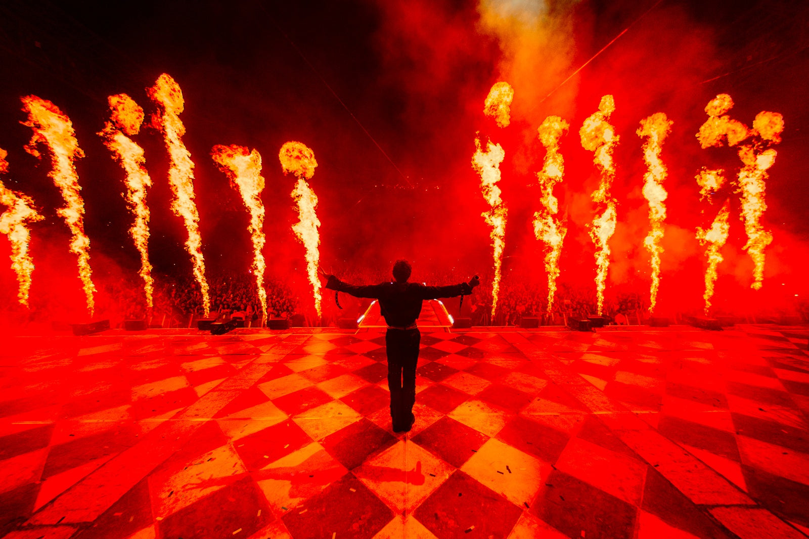 See BRING ME THE HORIZON’s “DArkSide” performance from ‘L.I.V.E. In São Paulo’ concert film