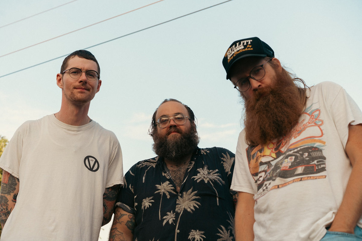 Hear doomgazers CLOAKROOM go alt country on new song “Bad Larry”