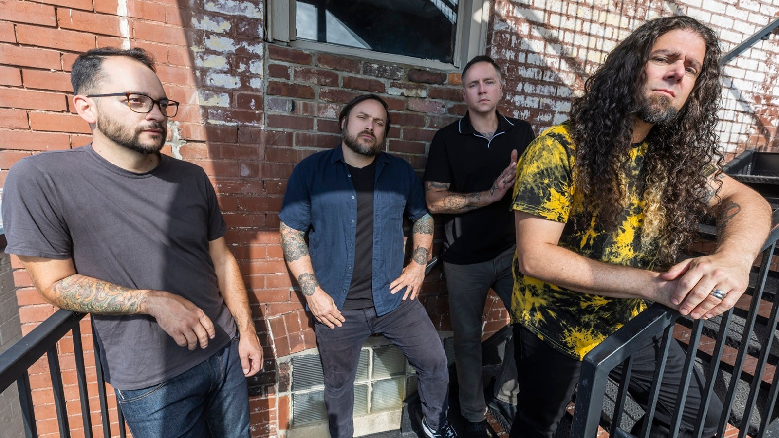 COHEED AND CAMBRIA team with VEEPS for ‘Father of Make Believe’ livestream release show
