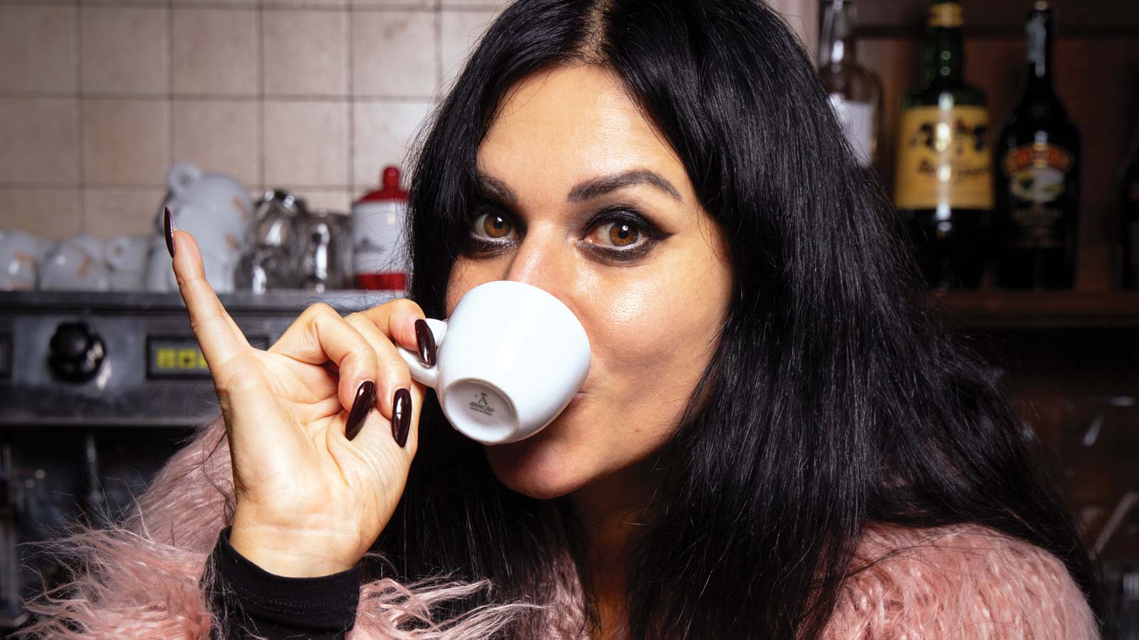 Favorite s**t: LACUNA COIL’s CRISTINA SCABBIA on gaming pads, DAVE MUSTAINE’s guitar and more