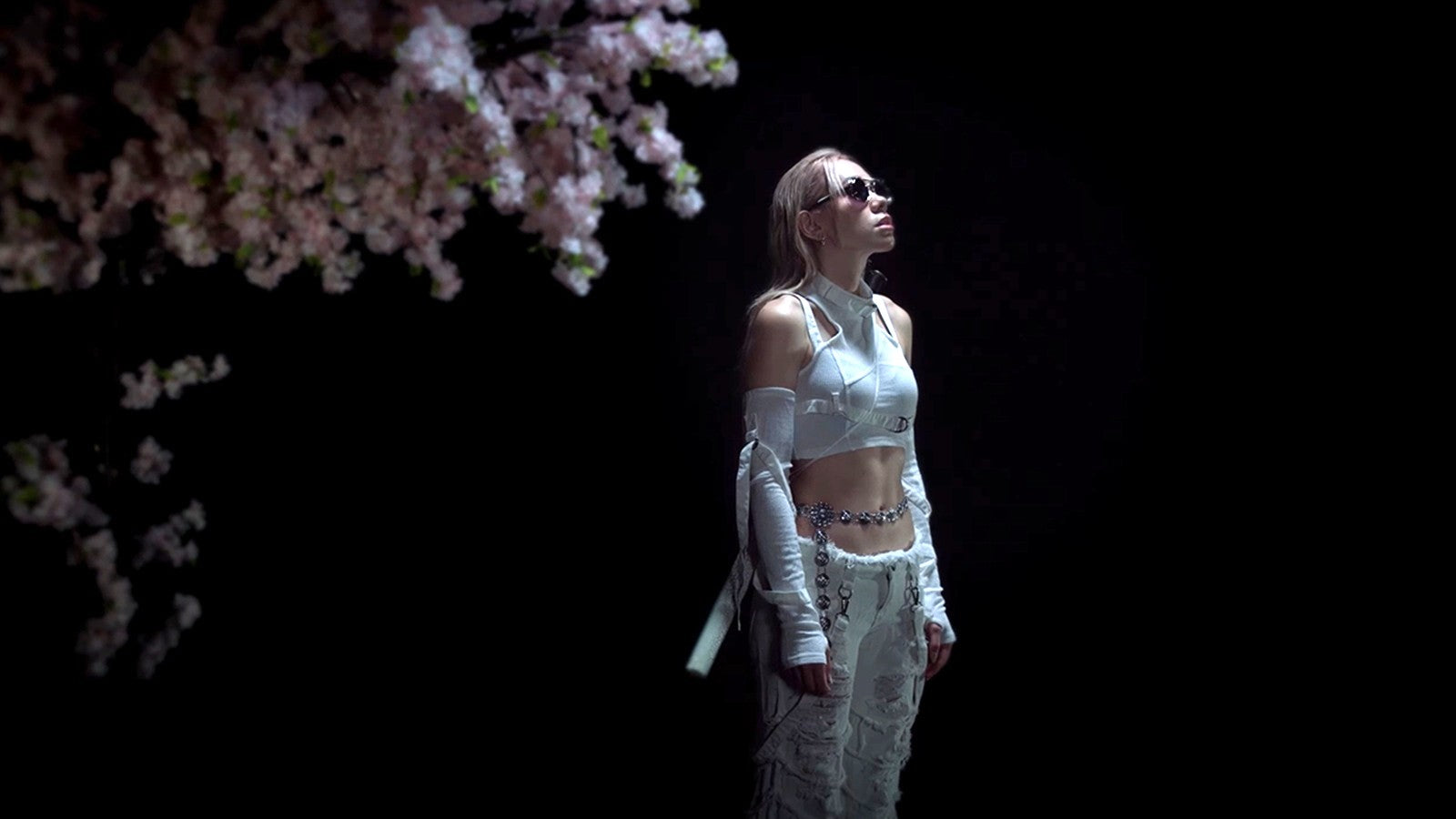 Hear DAEDRIC’s love letter to classic nu-metal “Sand Tiger”