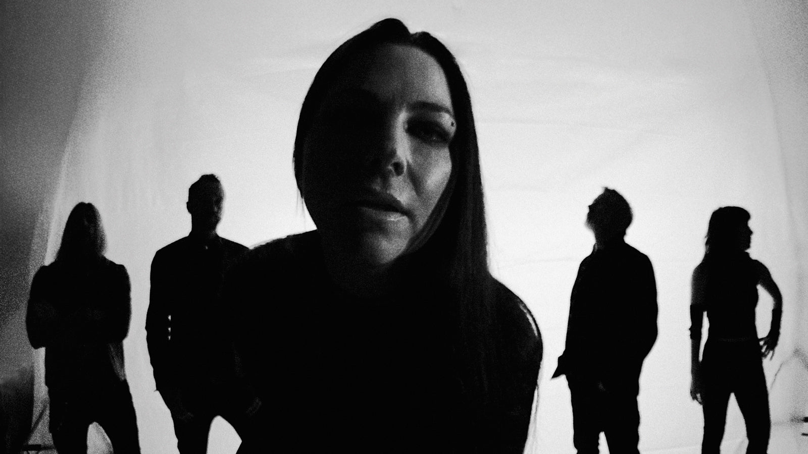 EVANESCENCE, MOTIONLESS IN WHITE and LOATHE star on covers of REVOLVER’s Summer 2026 Issue
