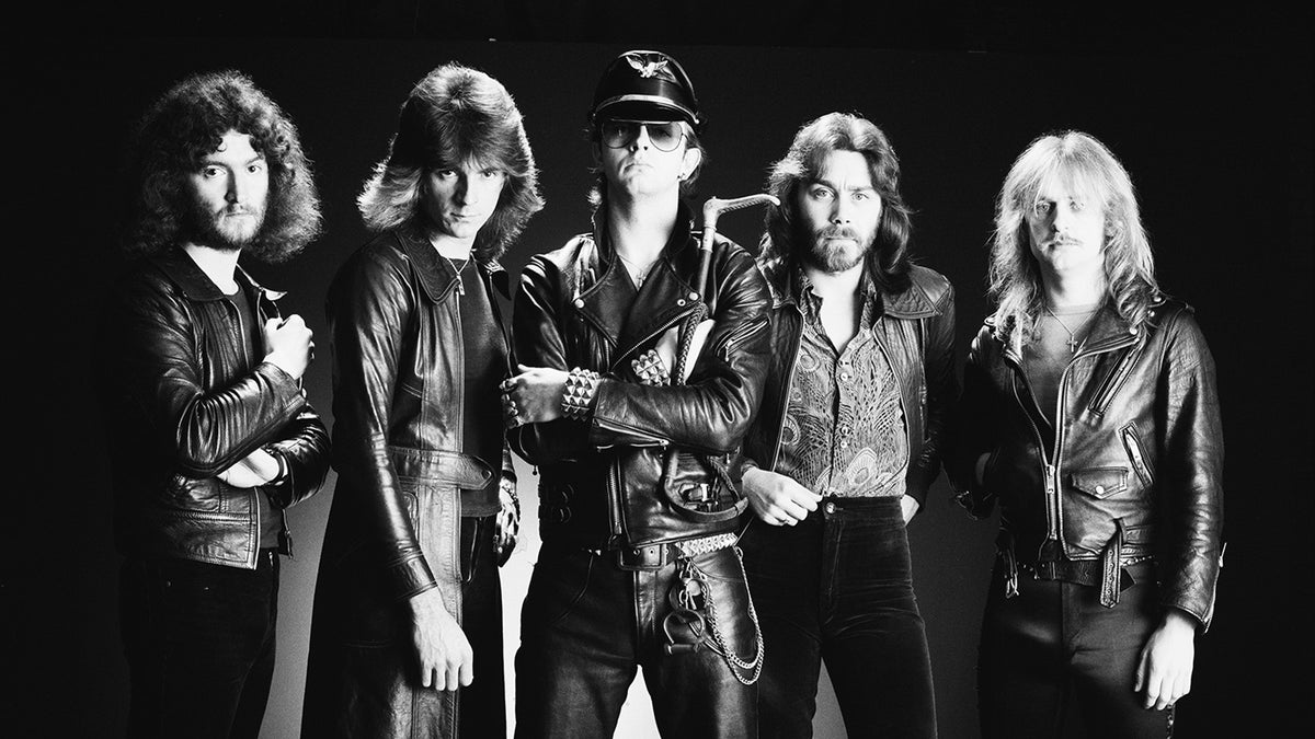 LES BINKS, former JUDAS PRIEST drummer, dead at 73