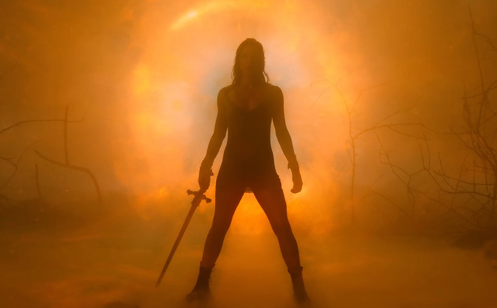 See LZZY HALE swordfight through HALESTORM’s new video for “Darkness Always Wins”
