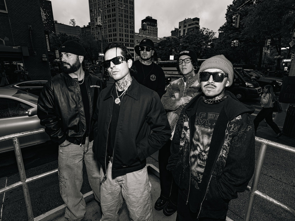 “It’s a feeling more than a genre”: LADRONES on their visionary “Flow Pesado” style