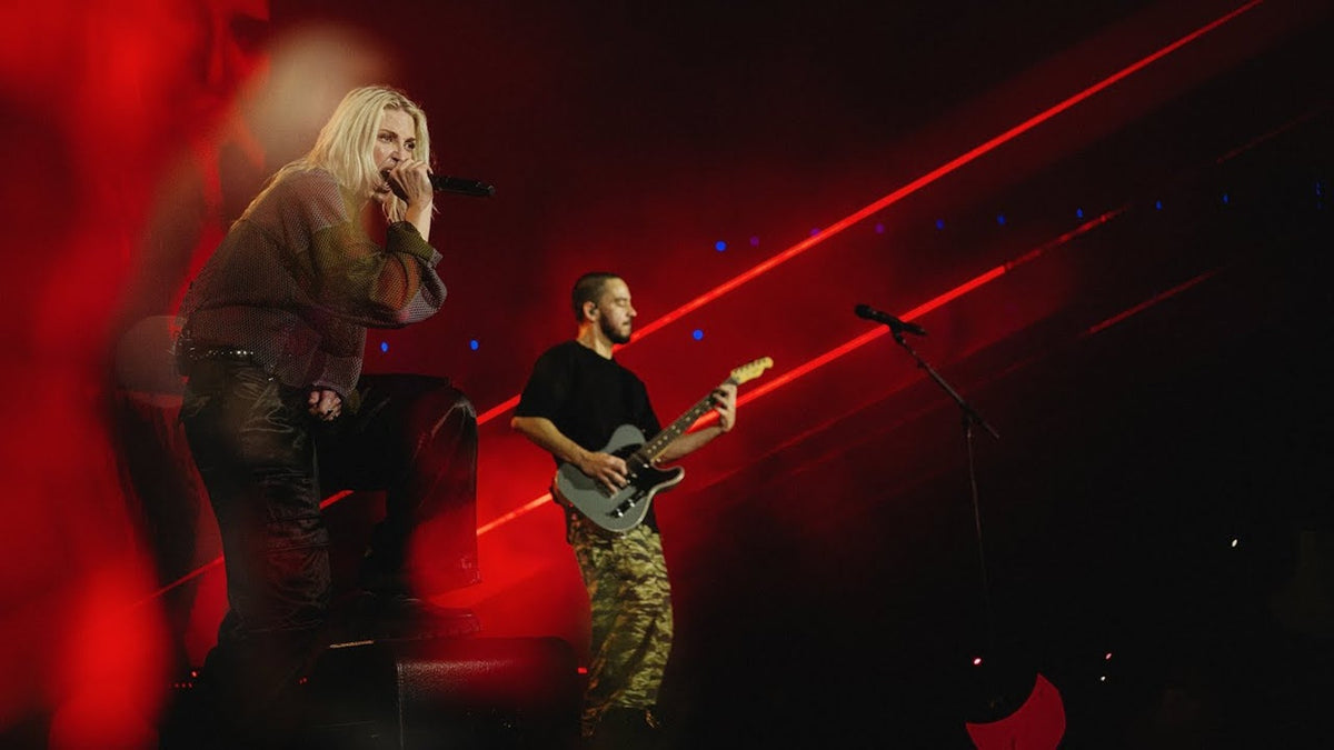 See LINKIN PARK play “The Emptiness Machine” for Billboard Music Awards