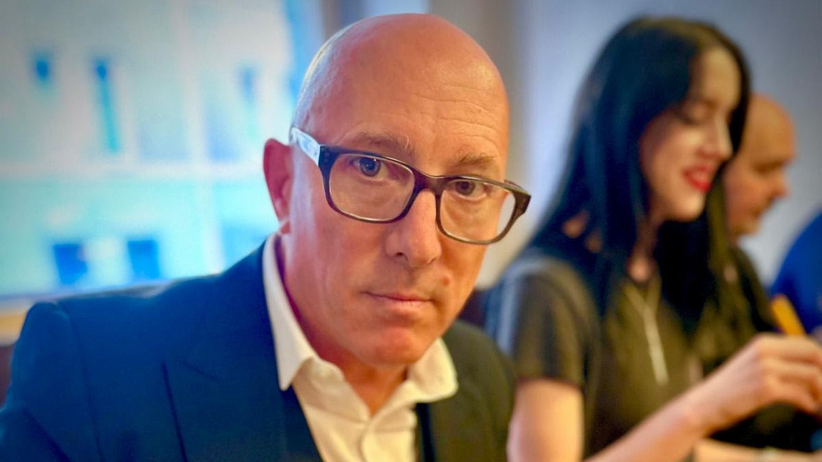 MAYNARD JAMES KEENAN to open Queen B Sushi restaurant in Arizona