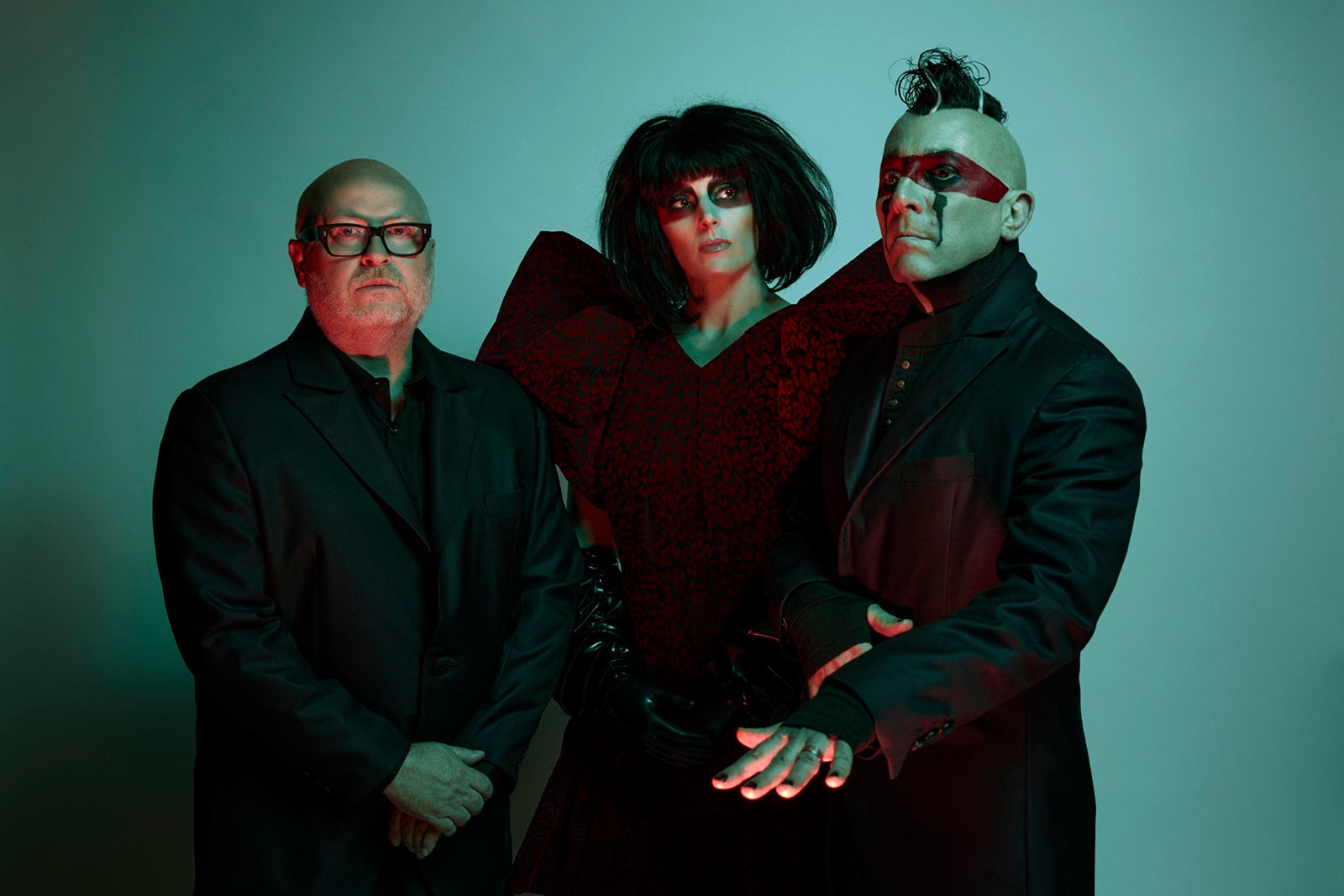 Hear PUSCIFER’s rumbling goth song “ImpetuoUs”