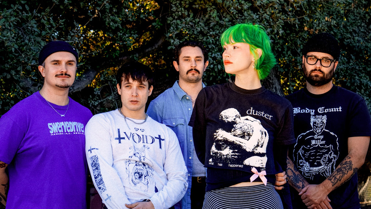 Hear SCOWL’s pop-hardcore ode to band life “B.A.B.E.”