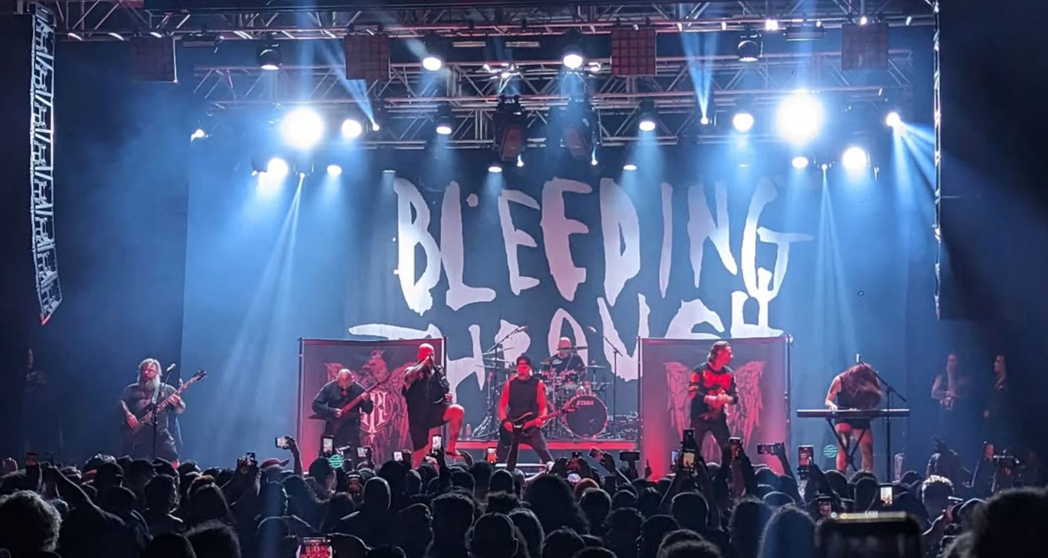 See AVENGED SEVENFOLD’s M. SHADOWS join BLEEDING THROUGH onstage in Anaheim