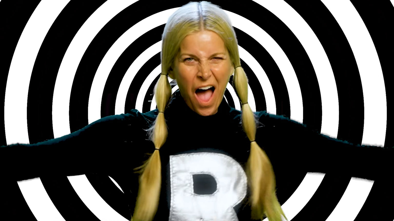 Hear SHERI MOON ZOMBIE rails against A.I. on debut single “I Love My Robot”
