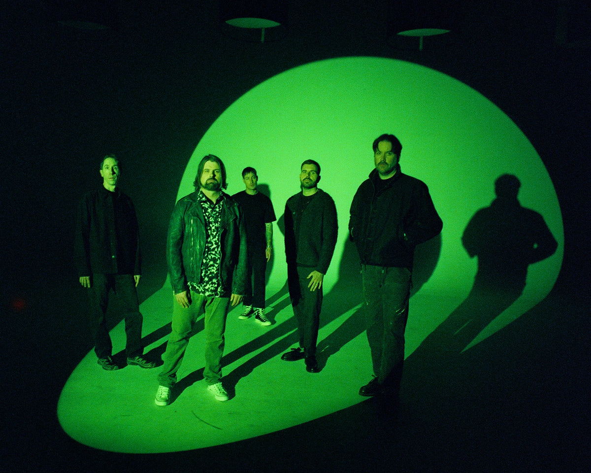 Hear SILVERSTEIN’s dynamic new single “Negative Space”