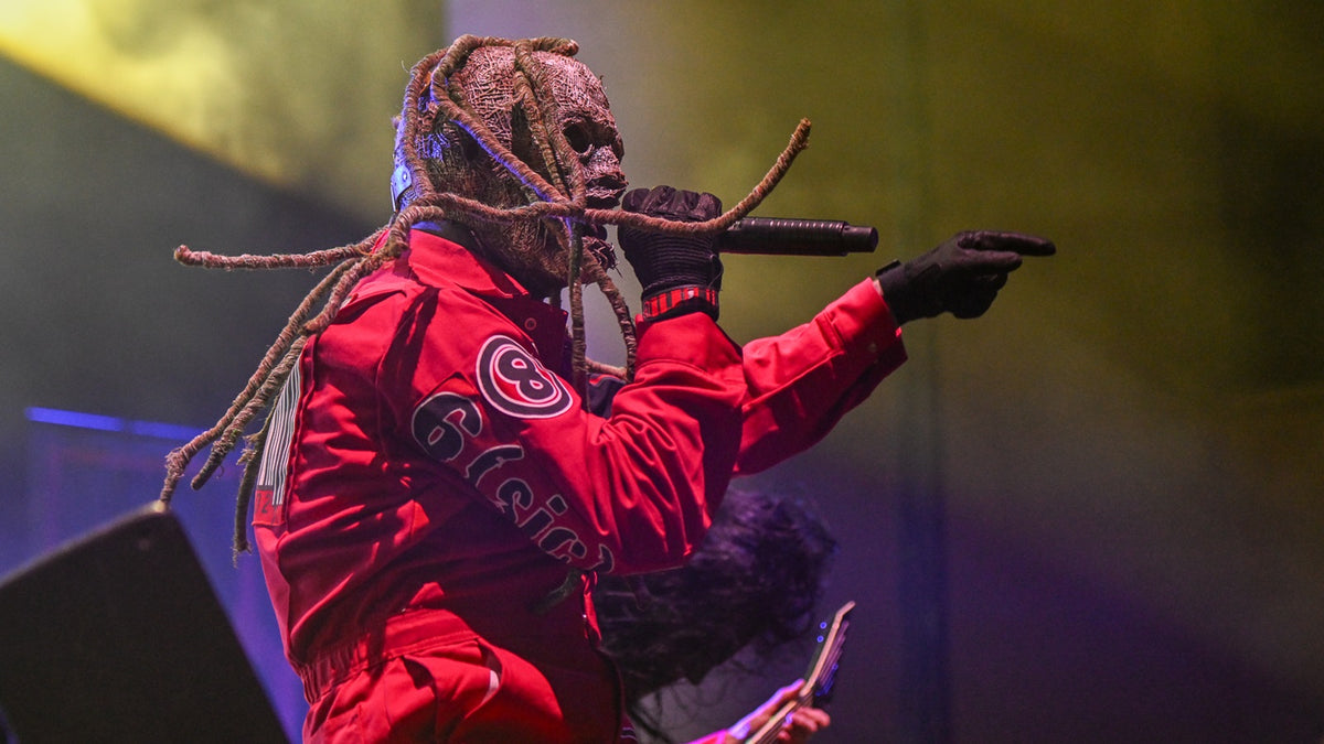 SLIPKNOT’s “Here Comes the Pain” tour kickoff: See setlist and video