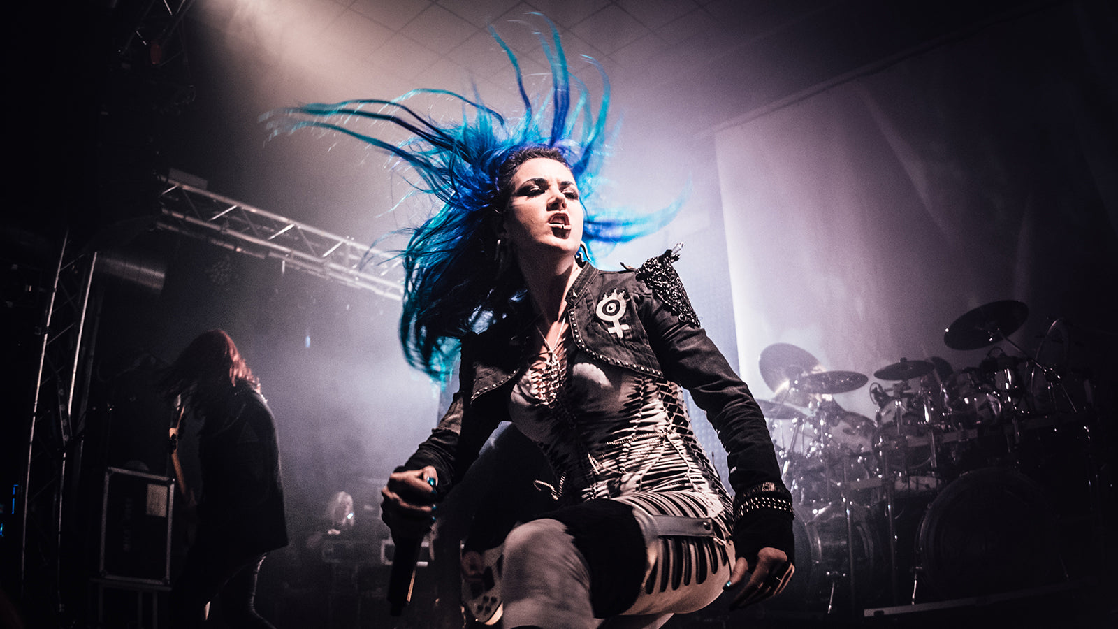 Hear Arch Enemy’s Menacing New Song “In the Eye of the Storm”