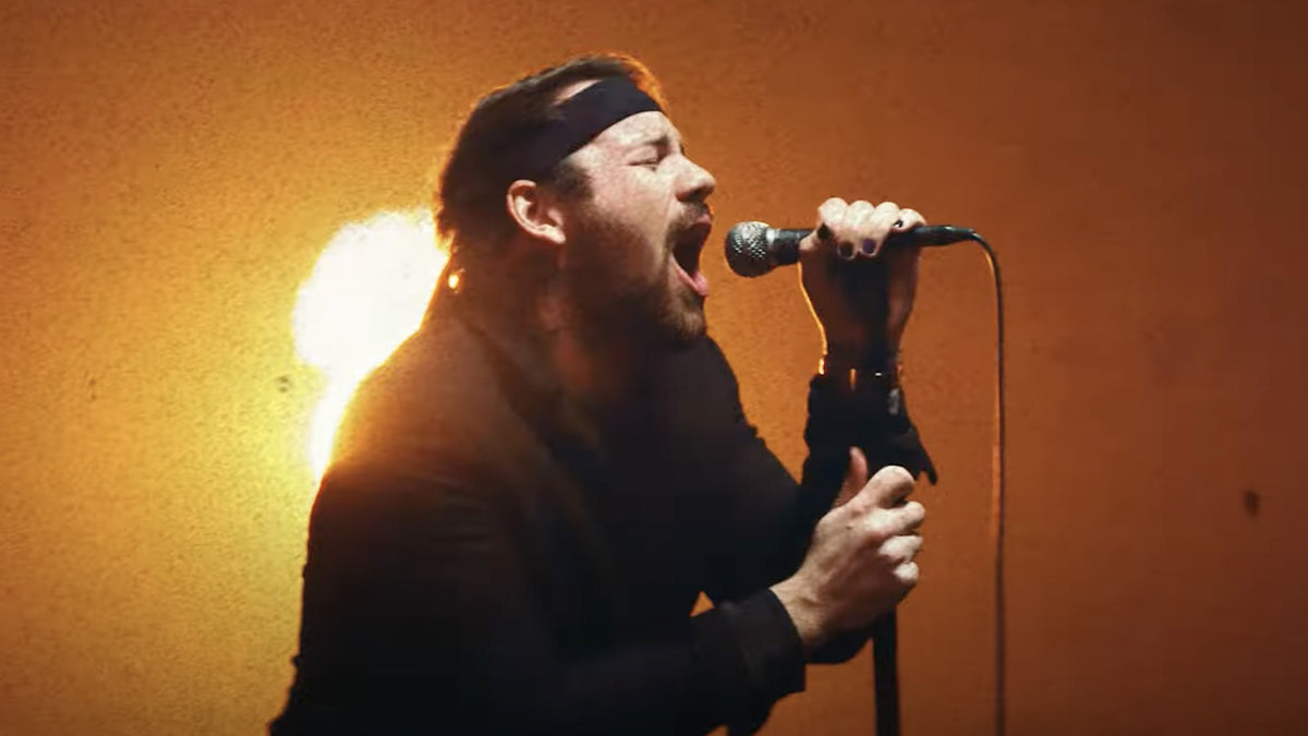 Hear Beartooth’s Anthemic New Song “The Past Is Dead”