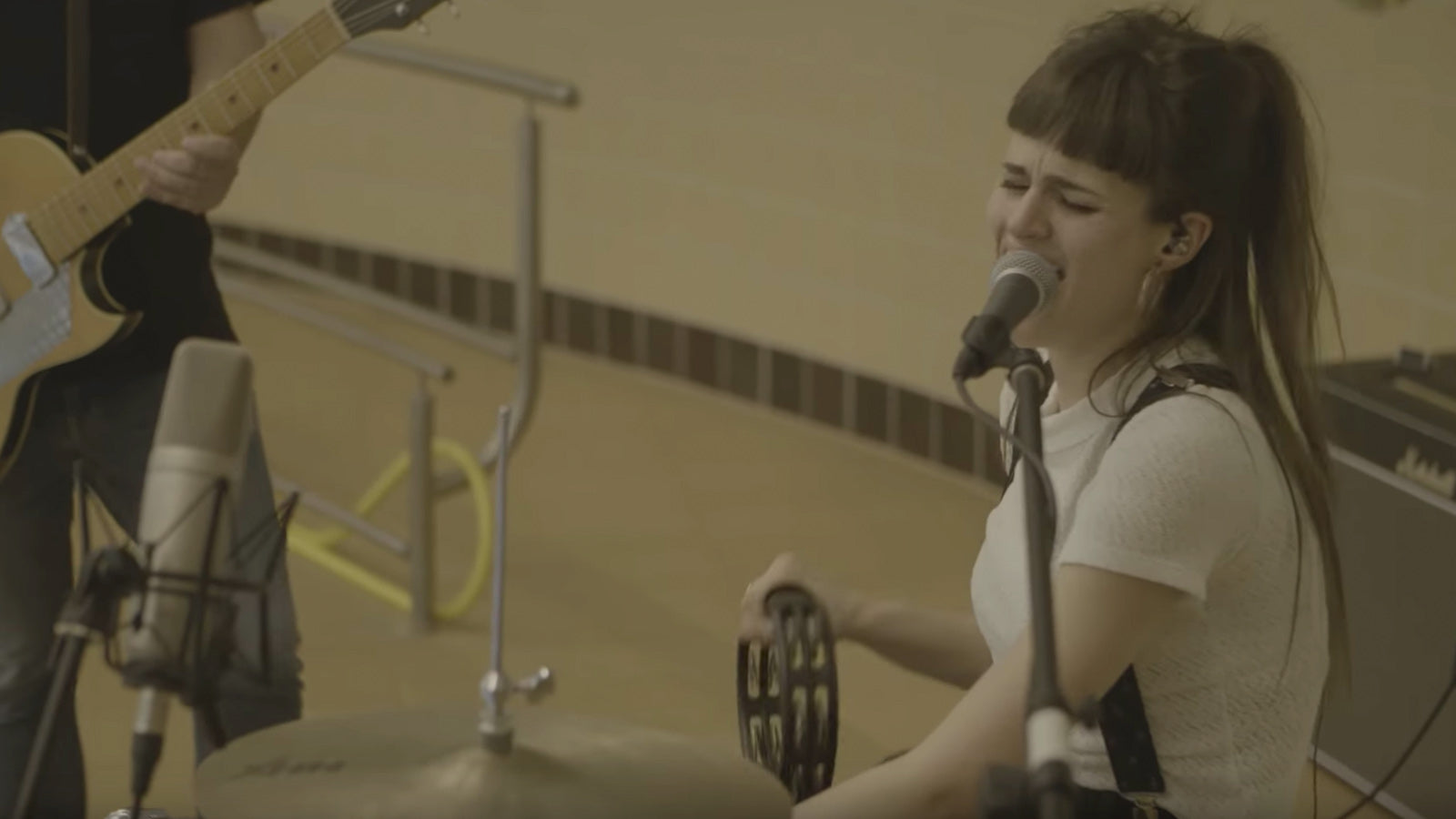 See Brutus Unleash Soaring “Space” Performance at Belgium’s Oldest Indoor Pool