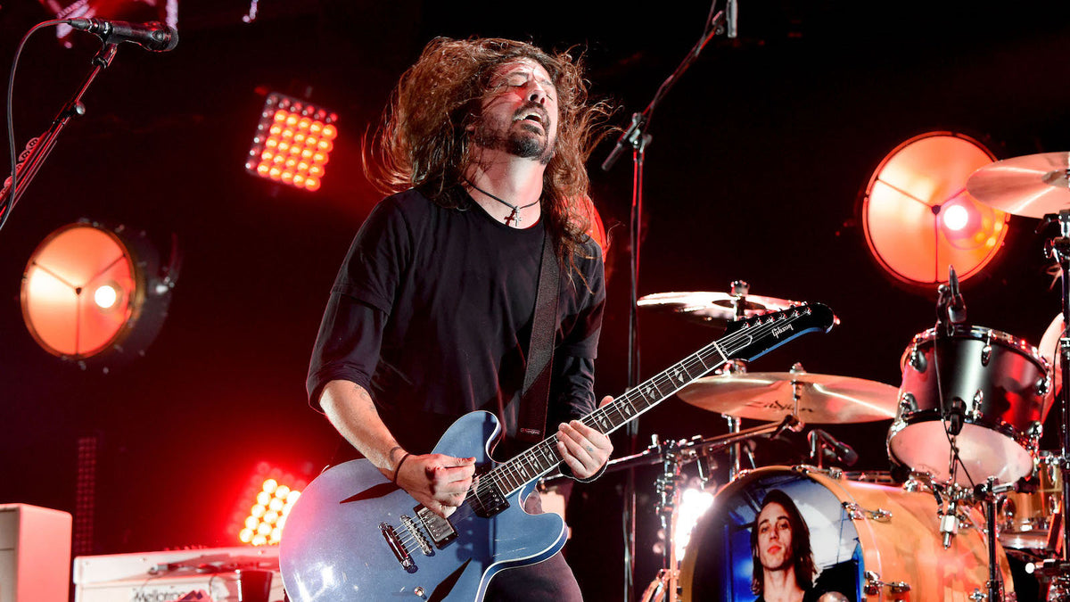 See Foo Fighter’s Emotional Soundgarden Covers at Chris Cornell Tribute Show