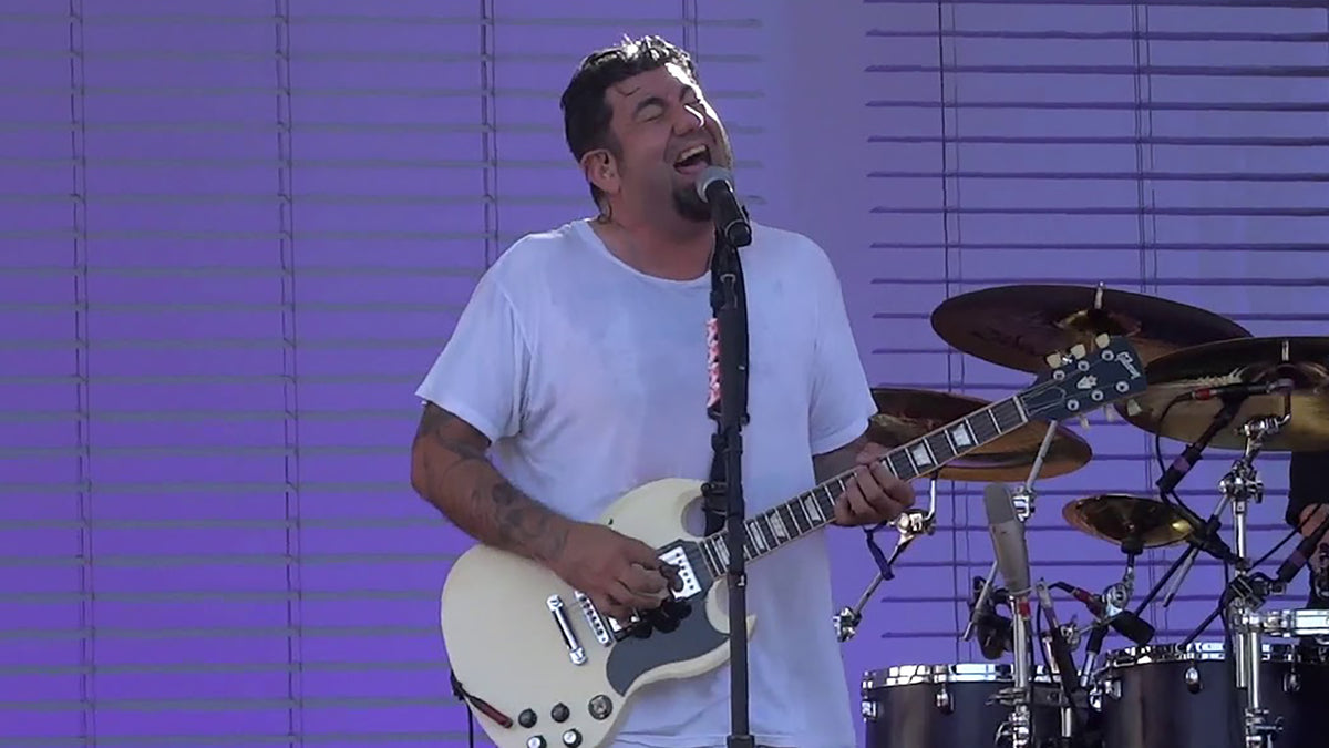 See Deftones Play “Gauze” for First Time Ever at Cure’s Pasadena Daydream Fest