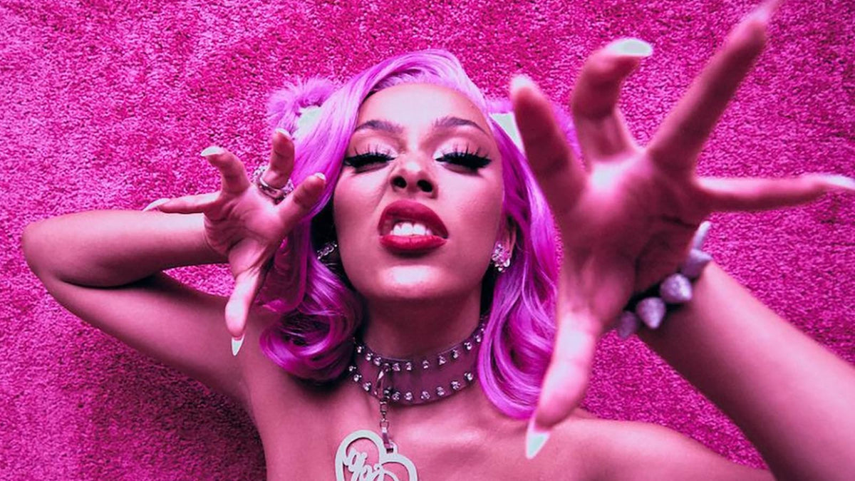 DOJA CAT: “I want to explore raw, unfiltered, hardcore punk”