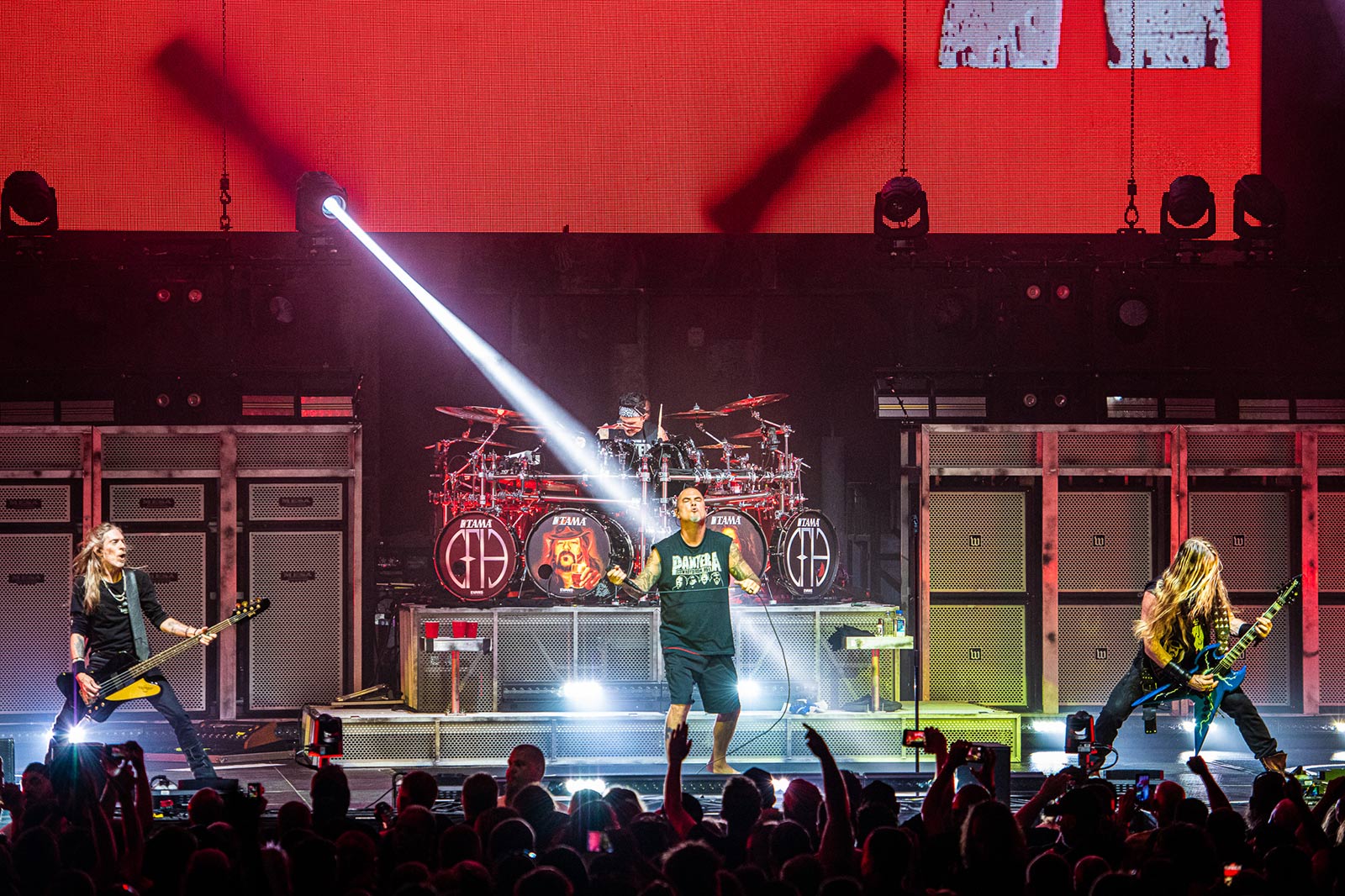 PANTERA and LAMB OF GOD: See badass photos of Camden, New Jersey, show