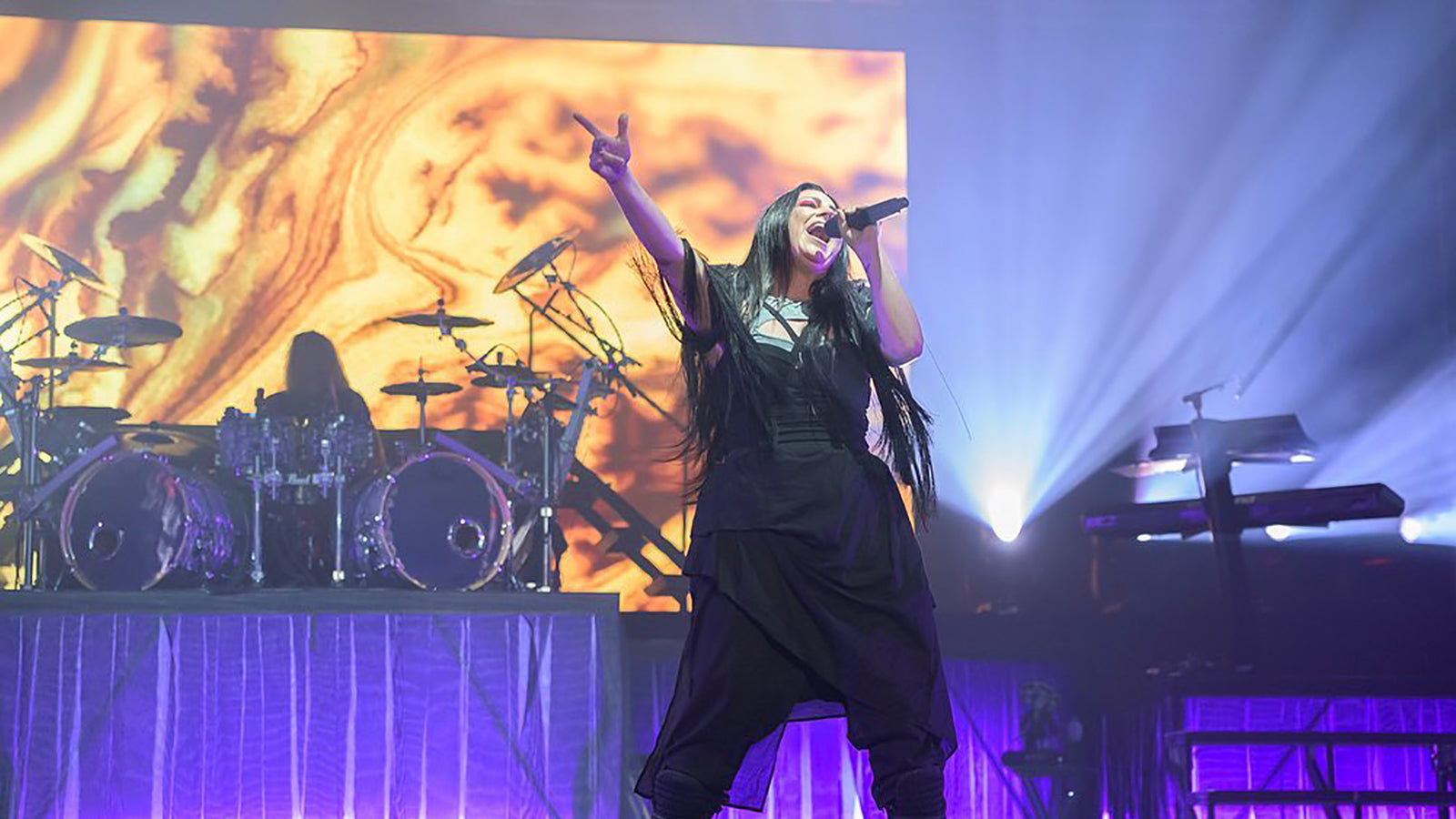 See Evanescence Play First Show With New Lineup