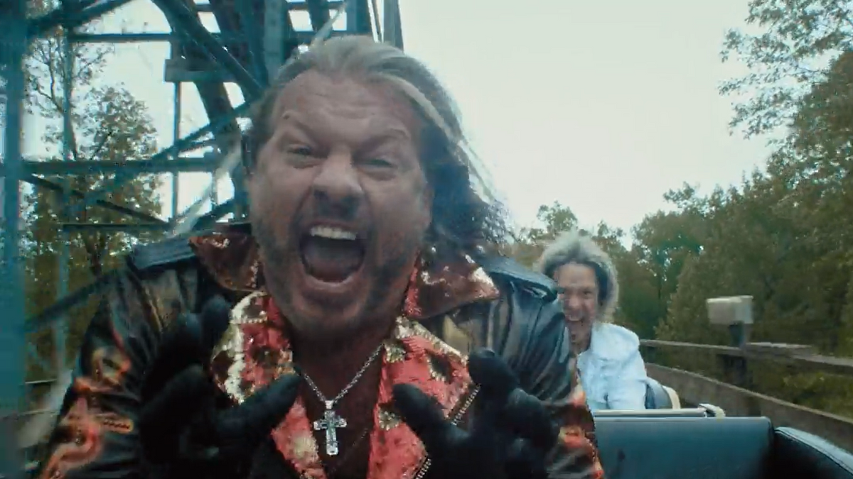 See Chris Jericho Sing New Fozzy Song on World’s Longest Wooden Rollercoaster