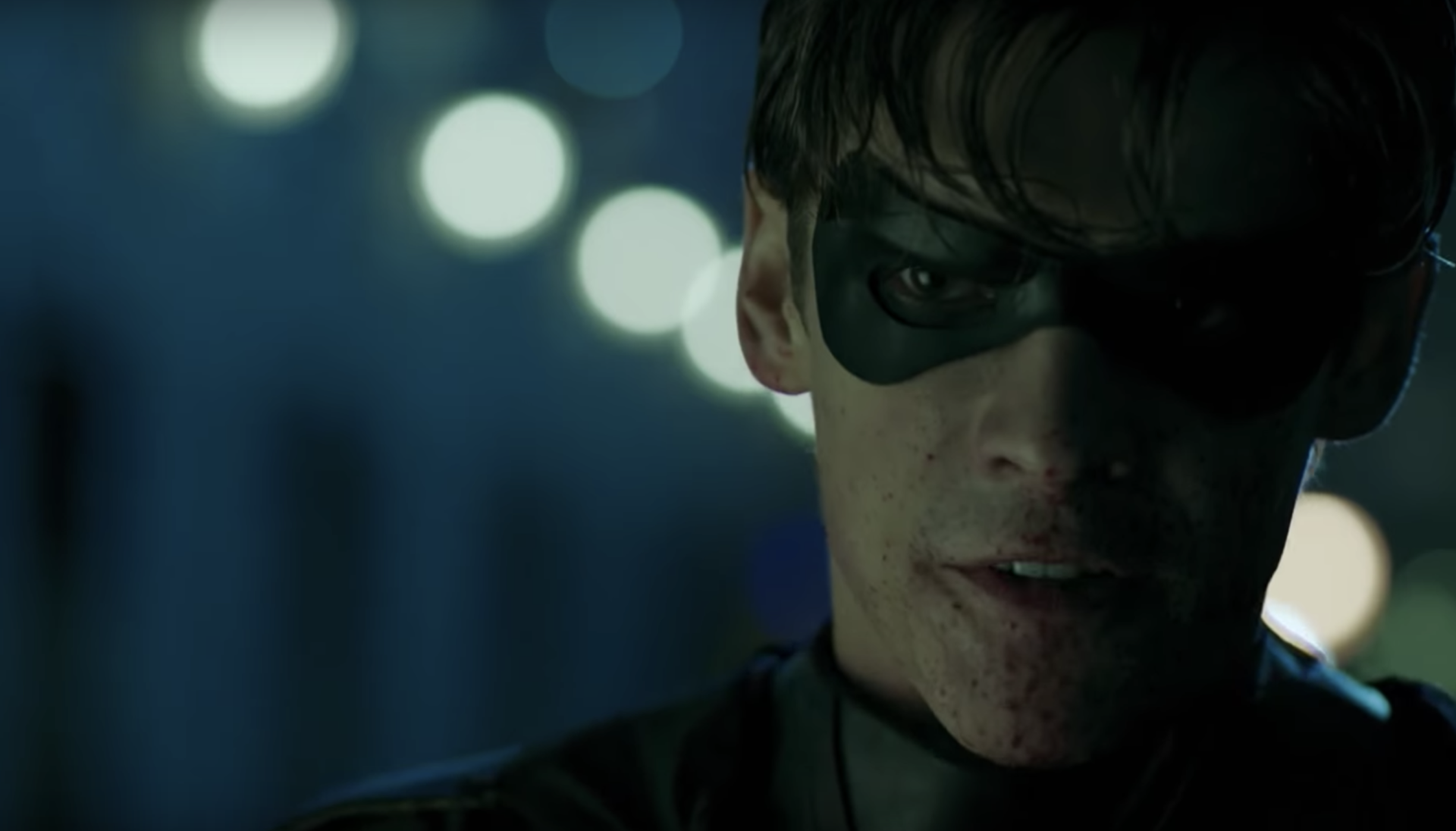 See Robin Break Necks, Dodge Bullets, Curse Batman in Edgy New ‘Titans’ Trailer