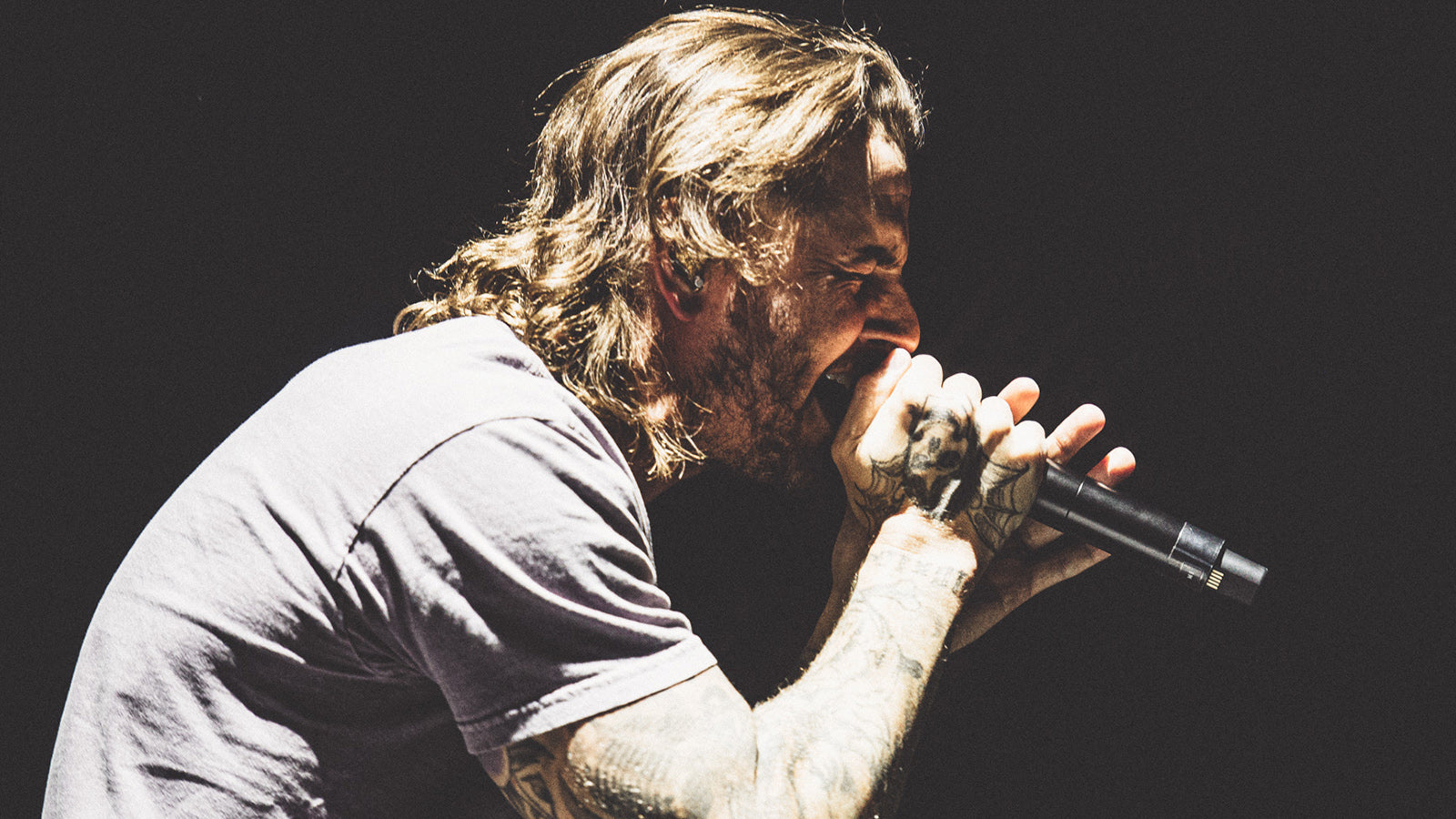 AVENGED SEVENFOLD tour kickoff show in L.A.: See setlist and videos