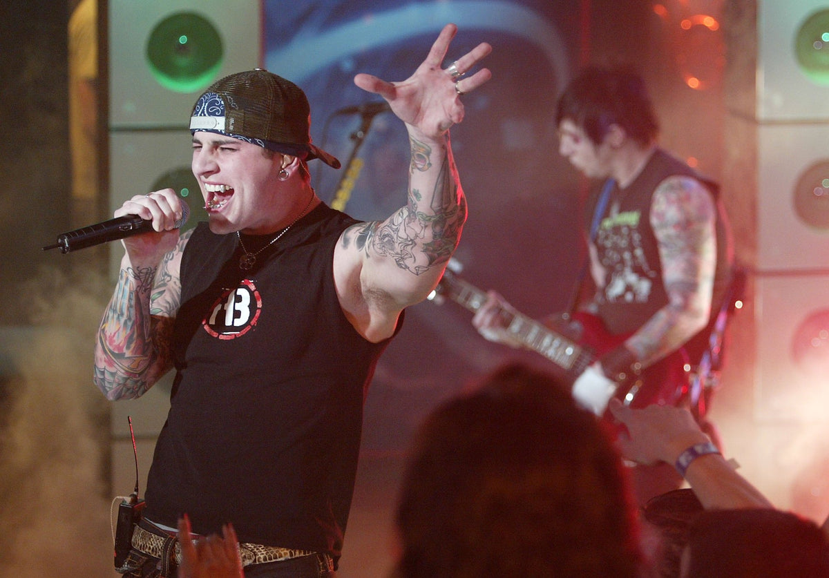 See Avenged Sevenfold Rip Through “Bat Country” on ‘TRL’