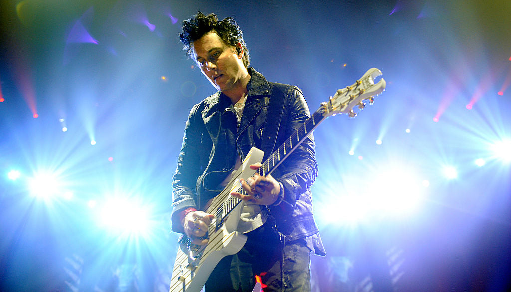 Watch Synyster Gates Deliver Explosive 12-Song Medley of Video Game Music