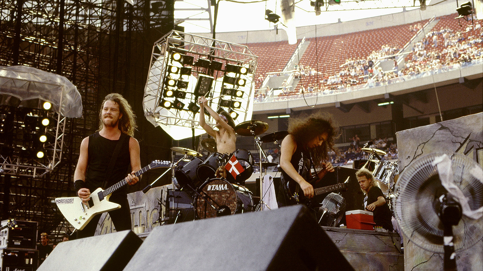 See Metallica Play Raucous “Eye of the Beholder” in Newly Released 1988 Video