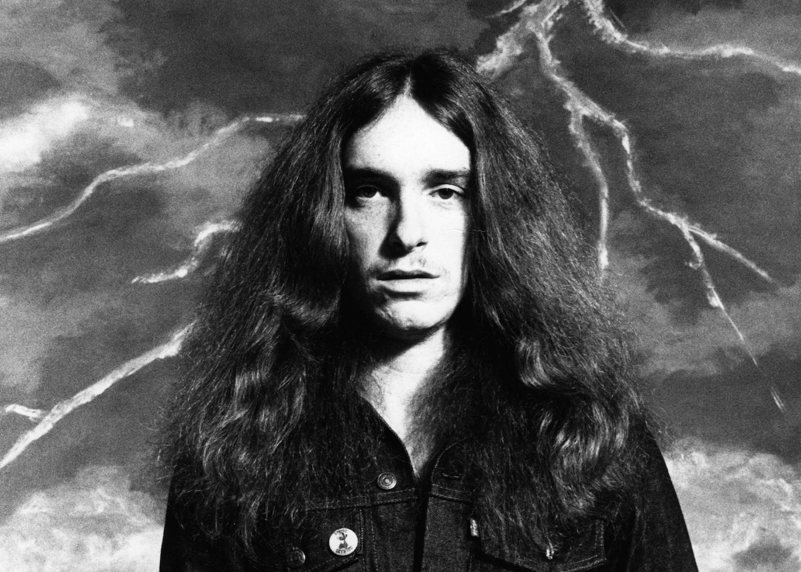Metallica’s Late Bassist Commemorated With “Cliff Burton Day”