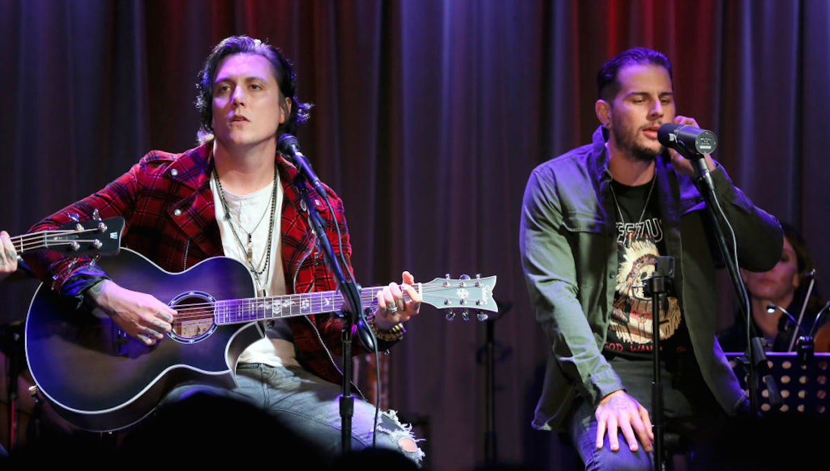 Stream Avenged Sevenfold’s New Acoustic Live Album in Full
