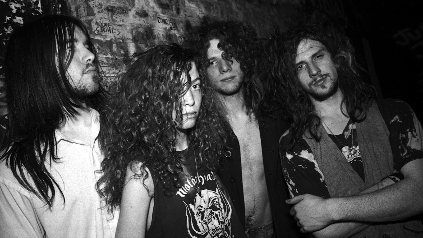 15 Great Bands That Sound Totally Different From Their Debut Albums