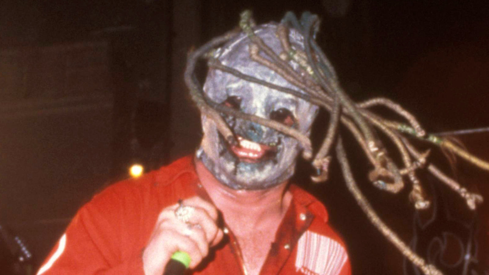 Hear Slipknot’s Corey Taylor Sing on Rare 1998 Smakdab Song
