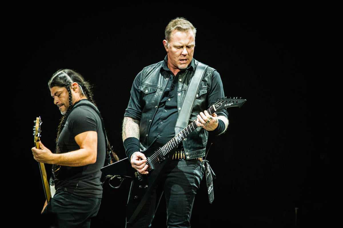 Watch Metallica Mark “Cliff Burton Day” With Explosive “Orion” Performance