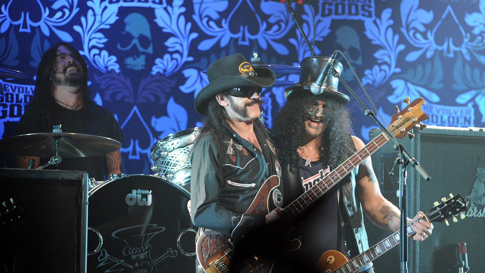 Watch Lemmy, Slash, Dave Grohl Join Forces for Rowdy “Ace of Spades” in 2010