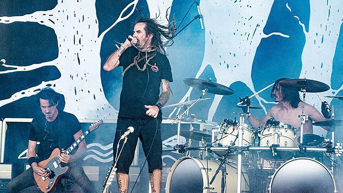 See Randy Blythe Go Apeshit During Gojira’s Knotfest Set
